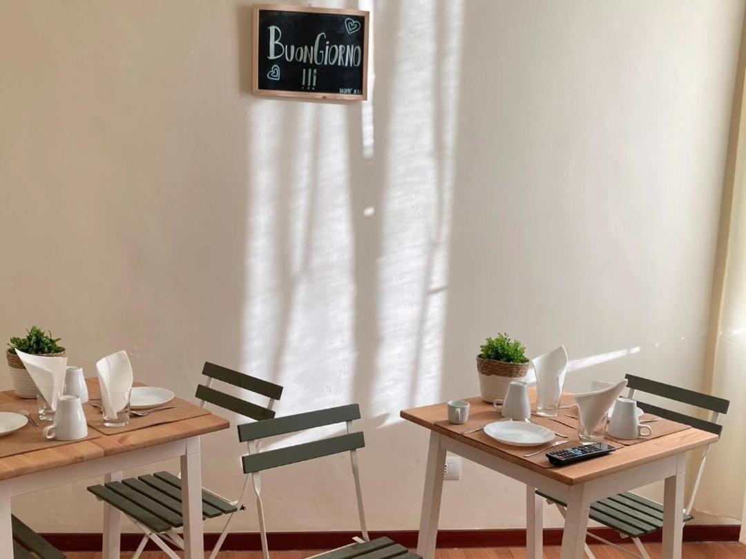 نارني B&B Home XIX الغرفة الصورة