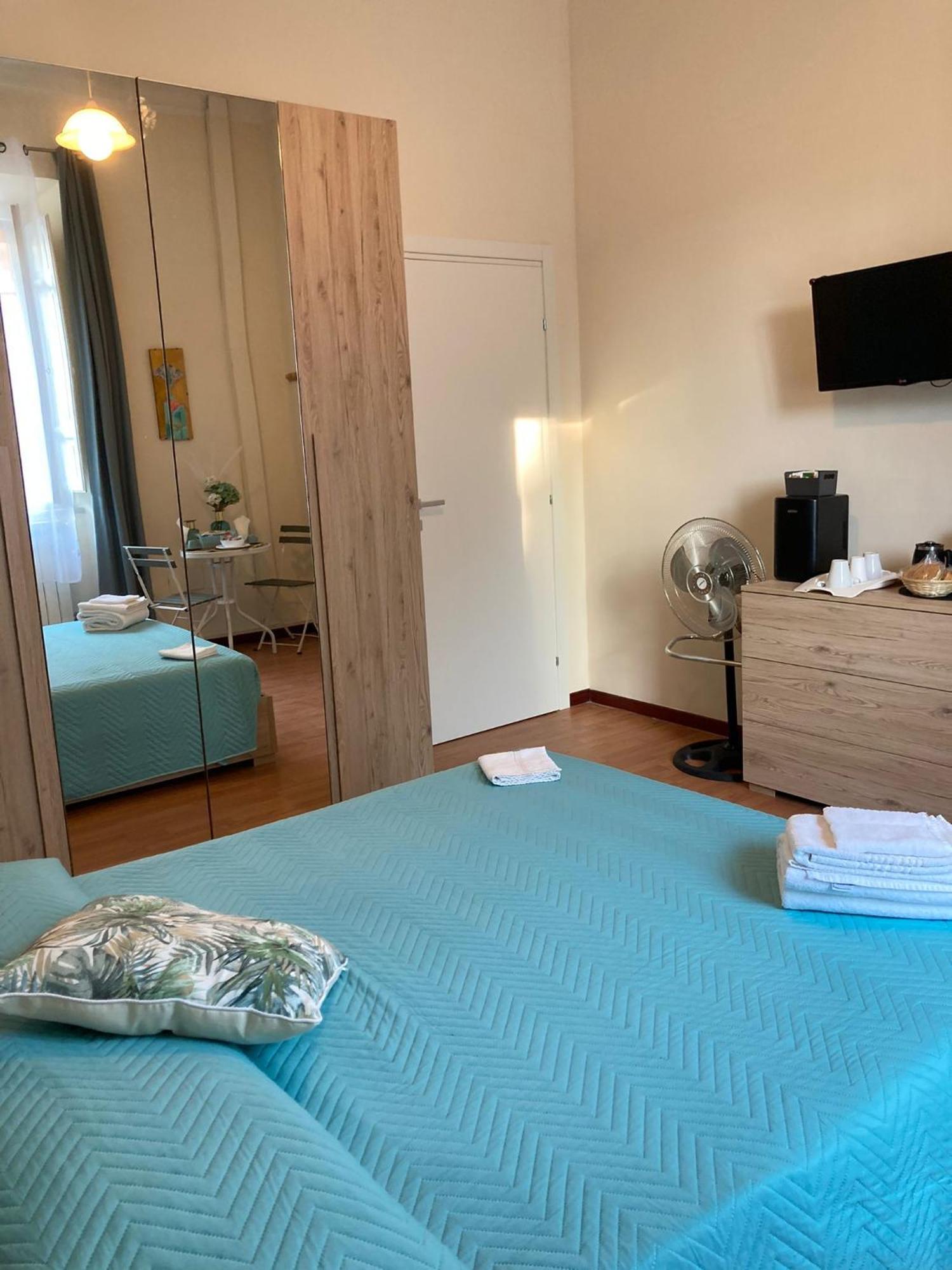 نارني B&B Home XIX الغرفة الصورة